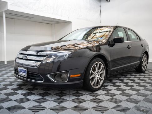 Used 2011 Ford Fusion SE w/ 202A Rapid Spec Order Code FWD image 3