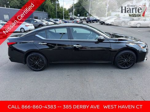 Certified 2025 Nissan Altima 2.5 SV w/ SV Special Edition Package AWD/4WD image 9