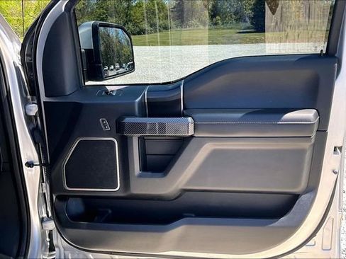 Used 2018 Ford F150 Raptor w/ Equipment Group 802A Luxury AWD/4WD image 24