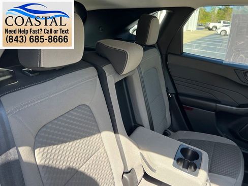 Used 2022 Ford Escape SE w/ SE Sport Appearance Package FWD image 23