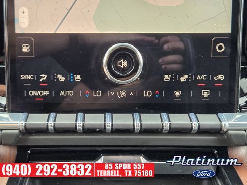 Used 2025 GMC Yukon Denali AWD/4WD image 20