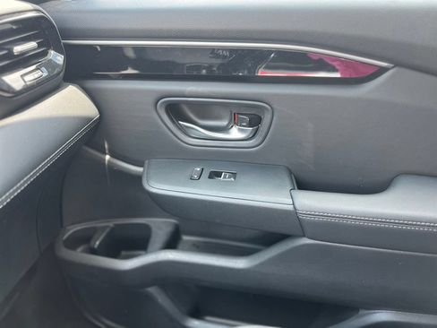 Used 2023 Honda Pilot Touring image 15