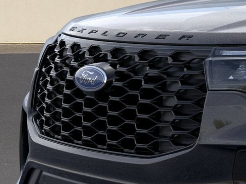 New 2026 Ford Explorer ST-Line AWD/4WD image 40