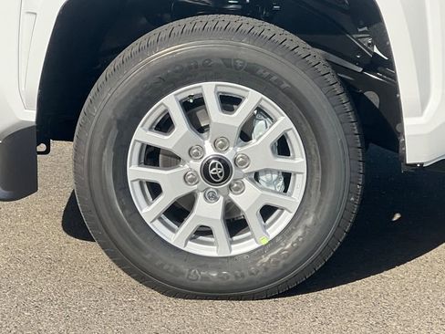 New 2026 Toyota Tacoma SR5 AWD/4WD image 24