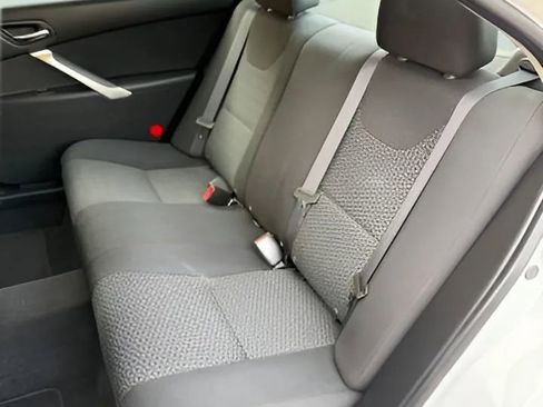 Used 2010 Pontiac G6 Sedan FWD image 16