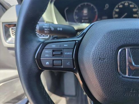 Certified 2024 Honda Civic Sport image 12