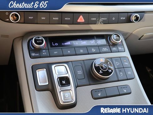 Certified 2024 Hyundai Palisade SEL AWD/4WD image 37