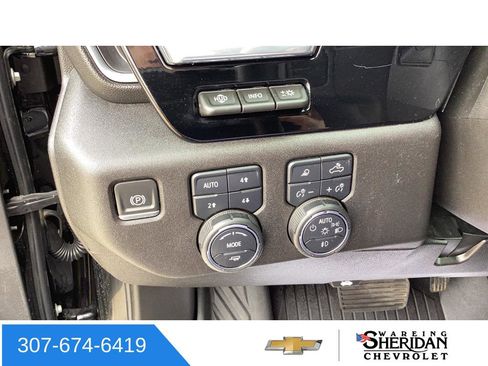 Used 2024 Chevrolet Silverado 2500 High Country w/ Technology Package AWD/4WD image 23