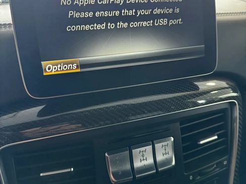 Used 2017 Mercedes-Benz G 63 AMG 4MATIC image 35