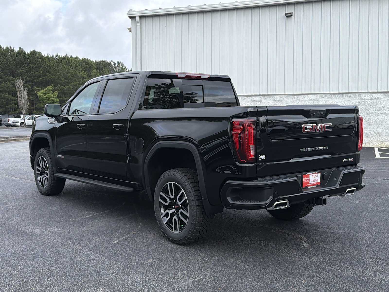 New 2026 GMC Sierra 1500 AT4 w/ AT4 Premium Package AWD/4WD image 28