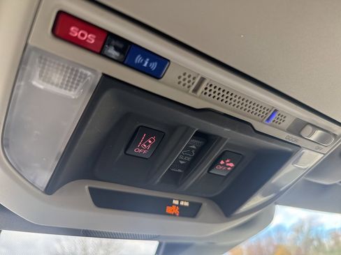 Certified 2022 Subaru Forester Premium image 18