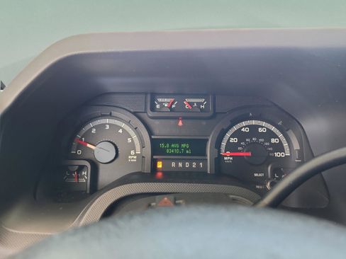 Used 2013 Ford E-350 and Econoline 350 XLT image 12