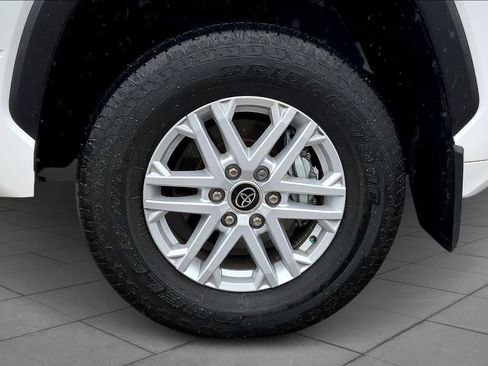 Used 2024 Toyota Tundra SR5 image 10