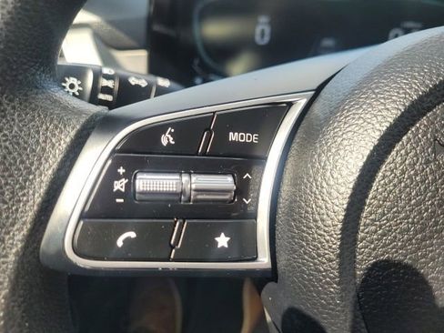 Certified 2024 Kia Seltos LX AWD/4WD image 19