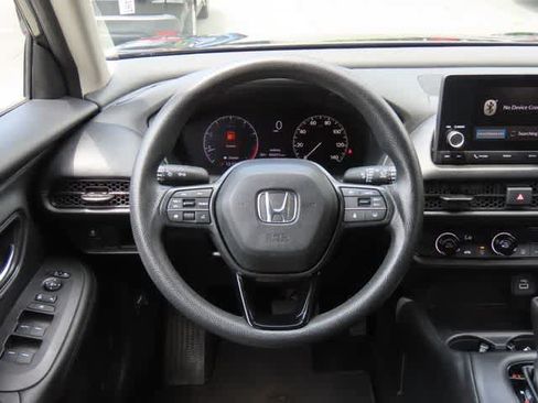 Used 2023 Honda HR-V LX image 18