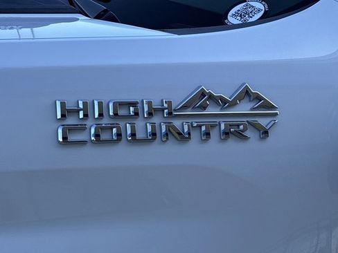 Used 2022 Chevrolet Silverado 3500 High Country w/ Safety Package II image 15