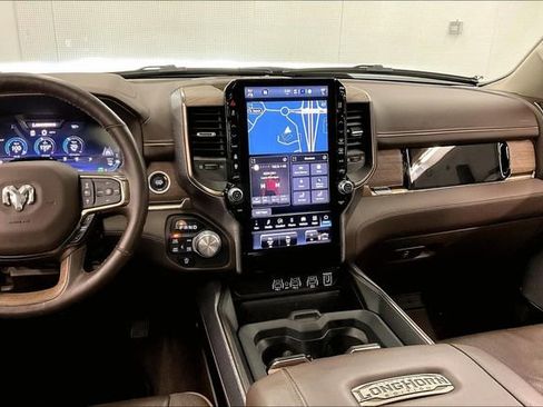 Used 2025 RAM 1500 Limited AWD/4WD image 7