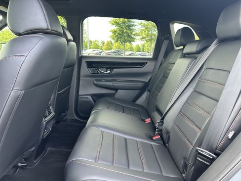 Certified 2025 Honda CR-V Sport Touring image 26