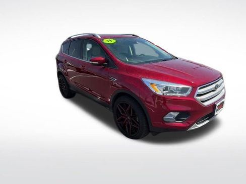 Used 2019 Ford Escape Titanium image 37