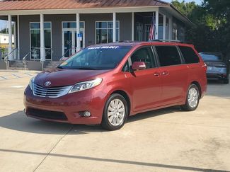 Used 2017 Toyota Sienna Limited Premium w/ Advanced Technology Package FWD video 1