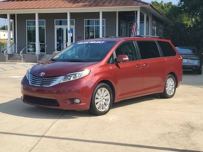 Used 2017 Toyota Sienna Limited Premium w/ Advanced Technology Package