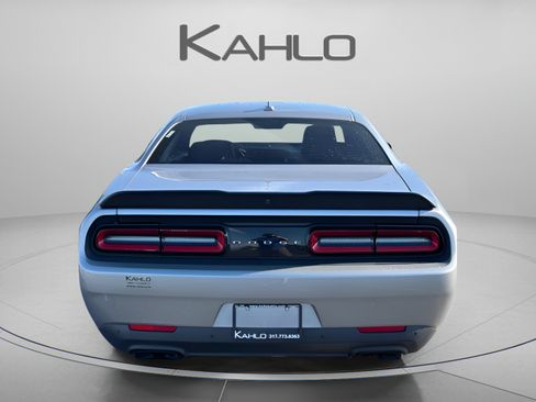 Used 2016 Dodge Challenger R/T Scat Pack w/ Leather Interior Group RWD image 3