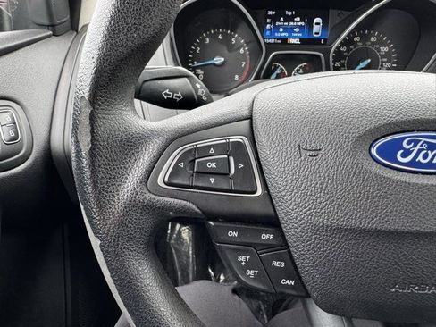 Used 2015 Ford Focus SE image 22