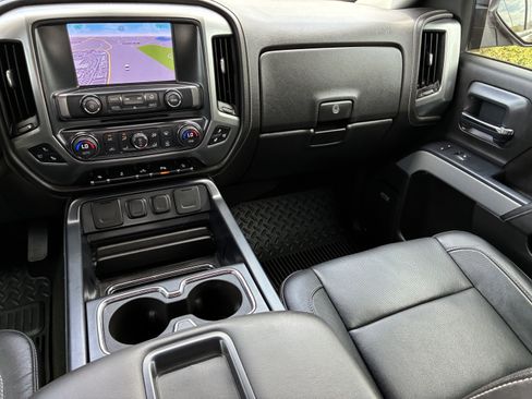 Used 2015 Chevrolet Silverado 2500 LTZ AWD/4WD image 20