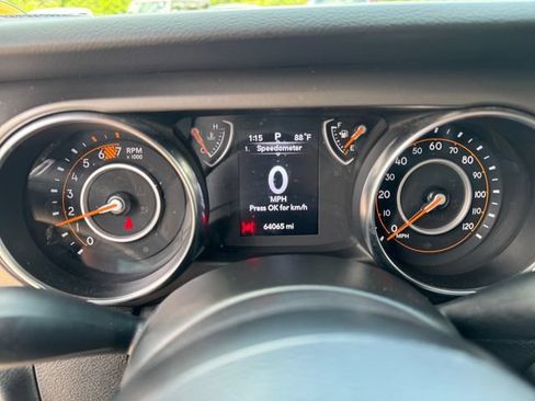 Used 2021 Jeep Wrangler Unlimited Sport AWD/4WD image 18