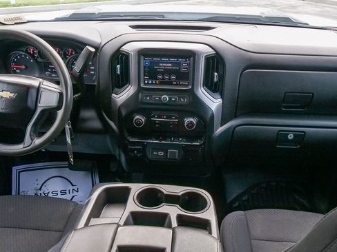 Used 2021 Chevrolet Silverado 2500 W/T w/ WT Convenience Package image 11