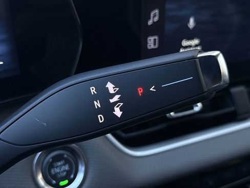 Used 2025 Chevrolet Equinox LT w/ Convenience Package II image 22