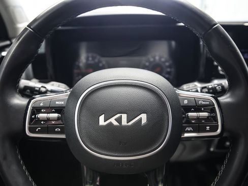 Used 2022 Kia Sorento SX image 39