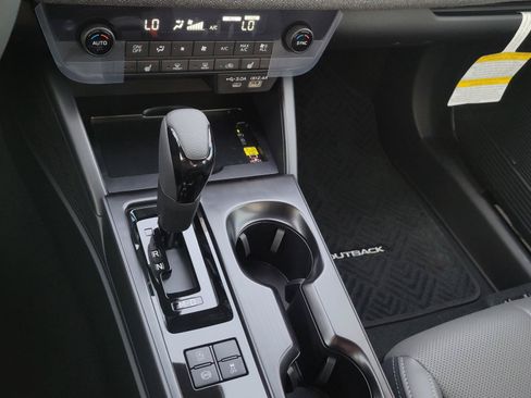New 2026 Subaru Outback Limited AWD/4WD image 13