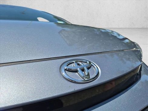Used 2022 Toyota Corolla SE FWD image 29