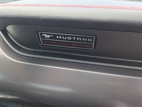Used 2022 Ford Mustang GT Premium w/ Equipment Group 401A RWD image 36