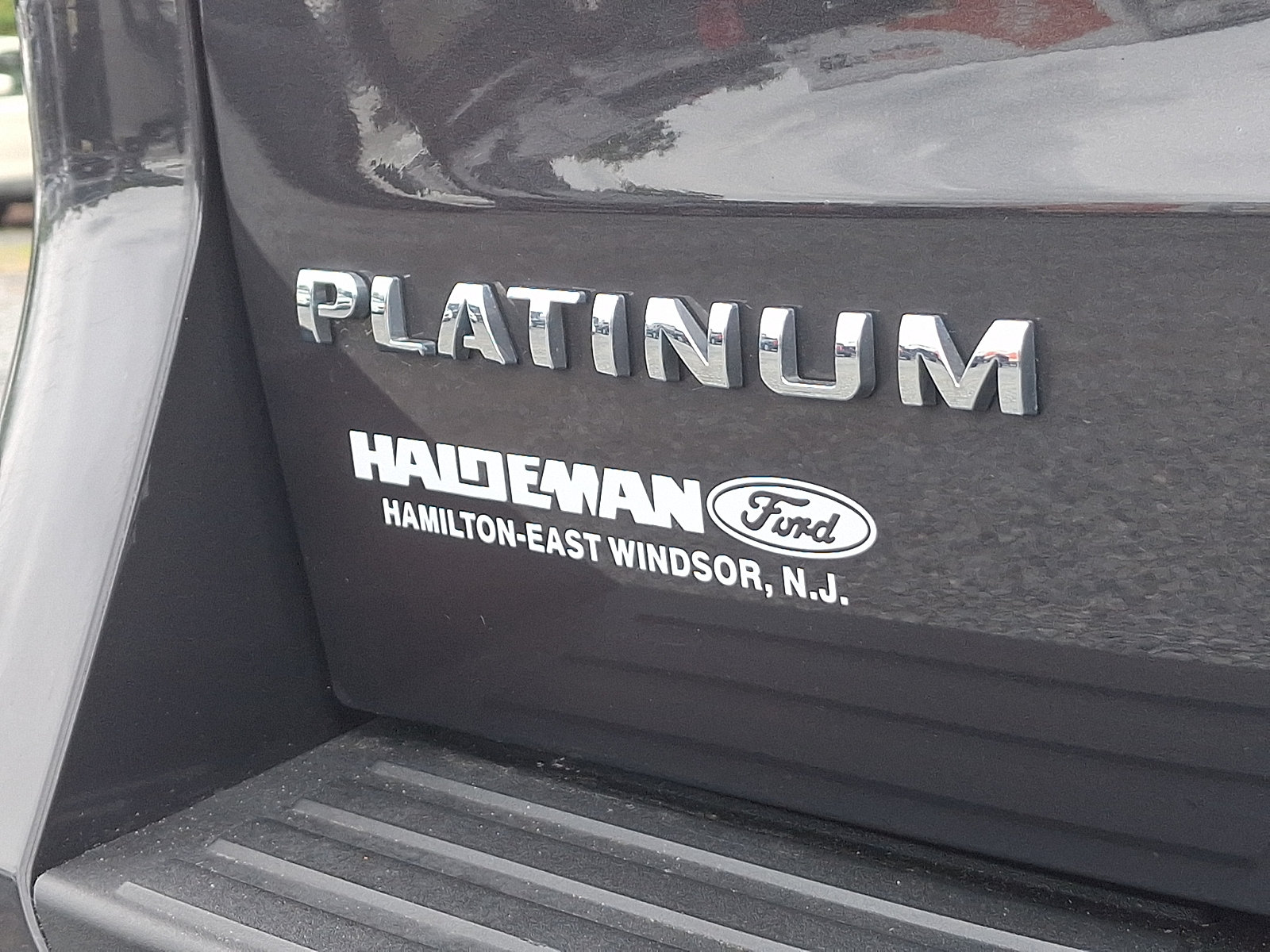 Certified 2023 Ford Expedition Platinum AWD/4WD image 30