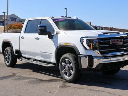 New 2026 GMC Sierra 2500 SLT w/ SLT Premium Package
