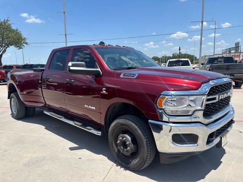 Used 2019 RAM 3500 Tradesman AWD/4WD image 4