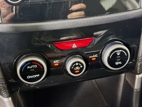 Used 2020 Subaru Forester Premium image 19