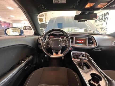 Used 2022 Dodge Challenger SRT Hellcat w/ SRT Black Package RWD image 16
