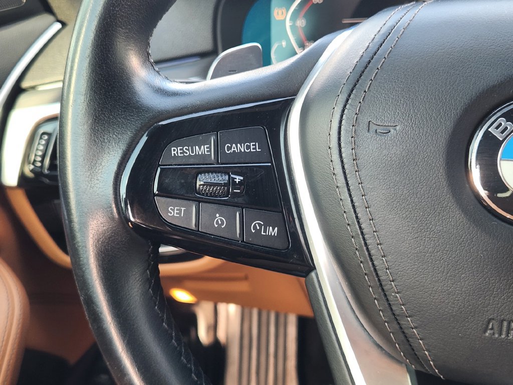 Used 2021 BMW 540i w/ Convenience Package RWD image 28