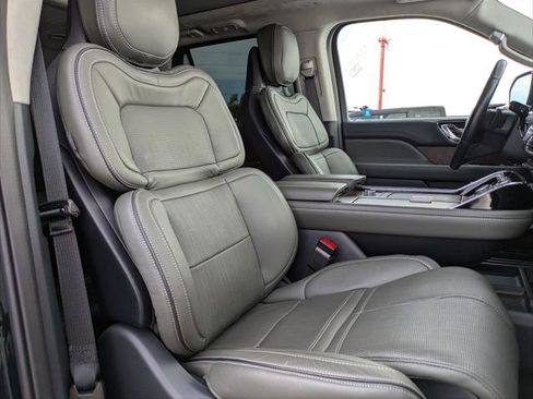 New 2023 Lincoln Navigator L Black Label image 33