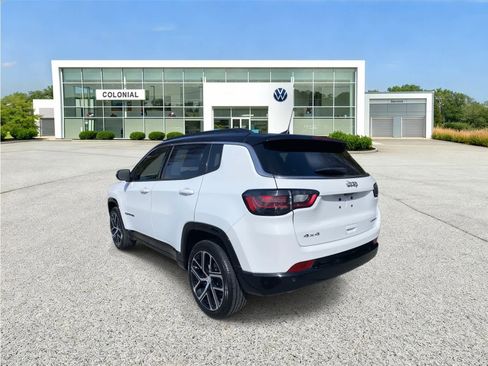 Used 2024 Jeep Compass Limited w/ Elite Group image 3