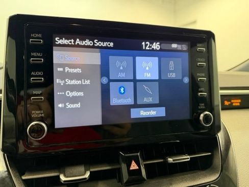 Used 2020 Toyota Corolla SE FWD image 21