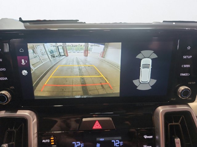 Certified 2023 Kia Sorento EX AWD/4WD image 16