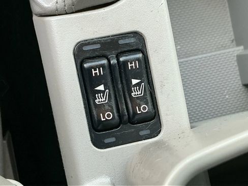 Used 2012 Subaru Forester 2.5X Premium w/ Popular Pkg 3 image 31