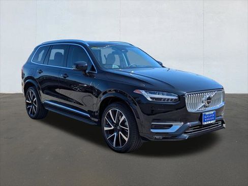 Used 2023 Volvo XC90 B5 Plus w/ Protection Package Premier AWD/4WD image 7