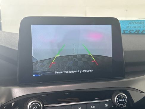 Used 2023 Ford Escape AWD image 16