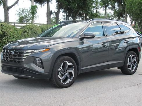 Used 2024 Hyundai Tucson Limited AWD/4WD image 3