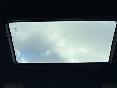 Used 2025 Honda Accord Sport image 17